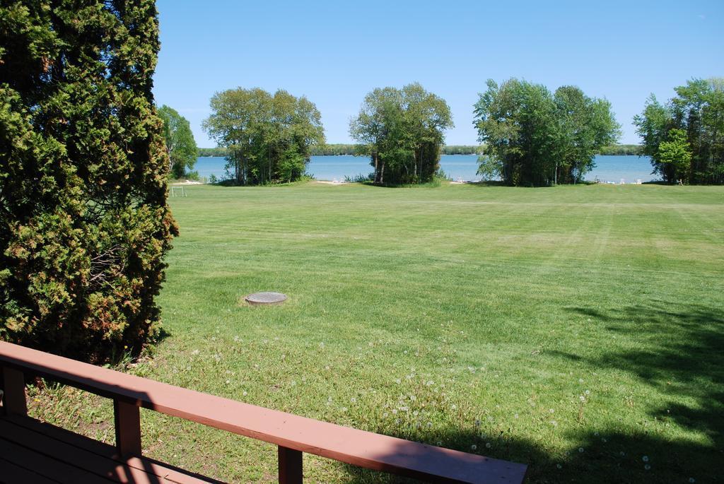 The Rushes Otel Sturgeon Bay Dış mekan fotoğraf